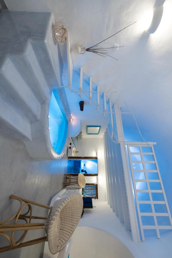 Fira White Residence Exterior photo